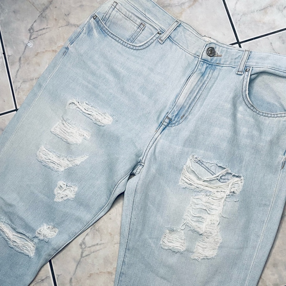 Forever 21 - Boyfriend Fit Jeans